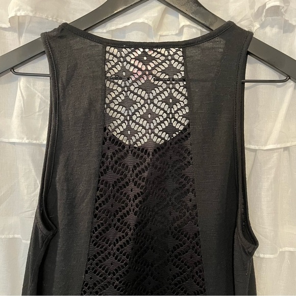 Xhilaration Black Scoop Neck Tank w/ Lace Back - Size Small - Picture 6 of 7